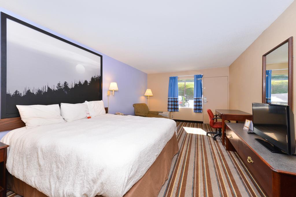 Super 8 By Wyndham Caryville Tn Pokój zdjęcie