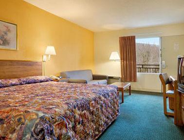 Super 8 By Wyndham Caryville Tn Pokój zdjęcie