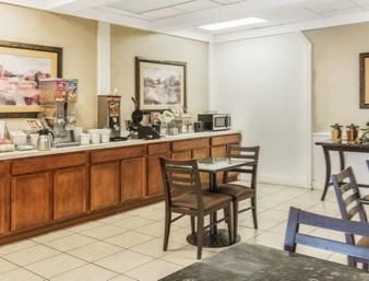 Super 8 By Wyndham Caryville Tn Restauracja zdjęcie